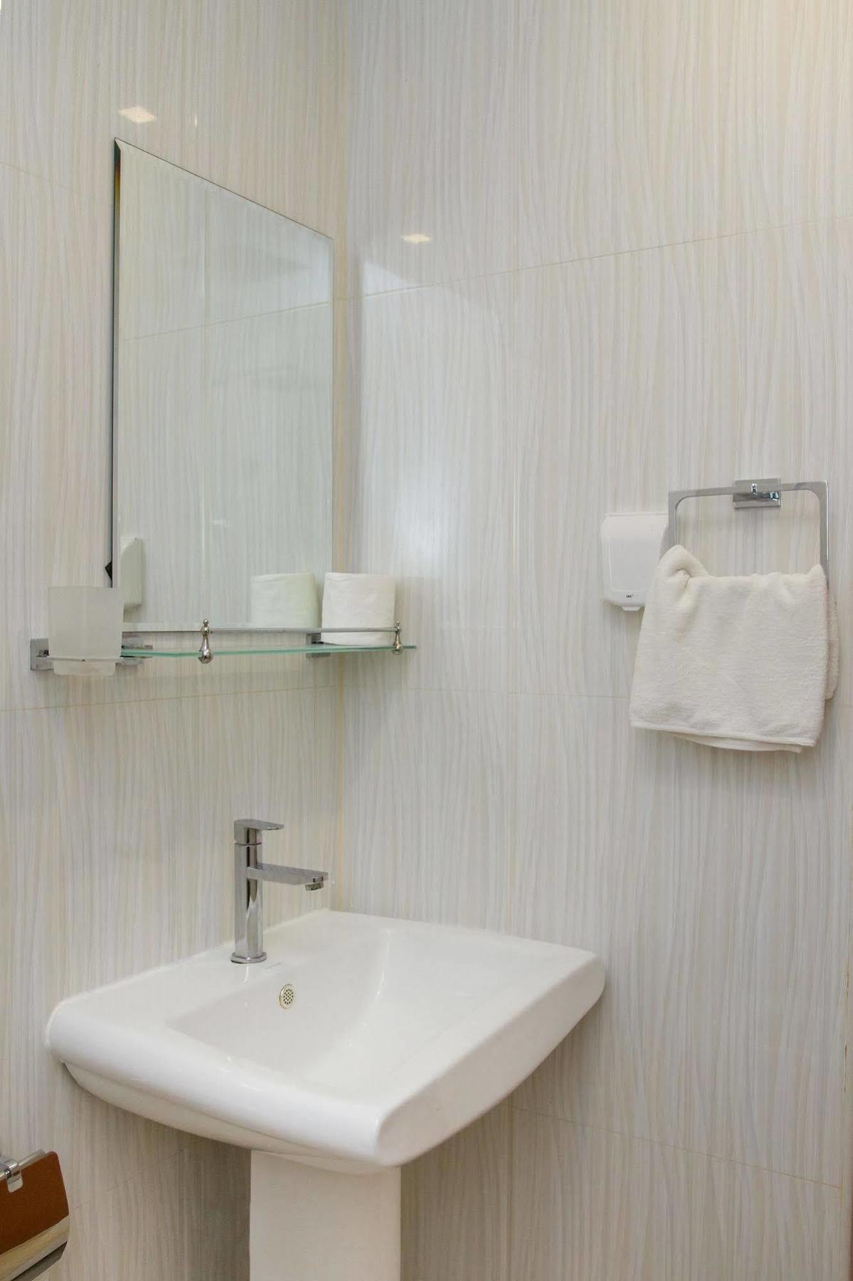 Royal Pearl Inn Маафуши Экстерьер фото